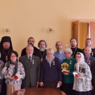 Награждение юбилейными медалями в Свято-Духовом монастыре