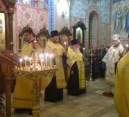 Богослужение в Покрово-Никольском храме